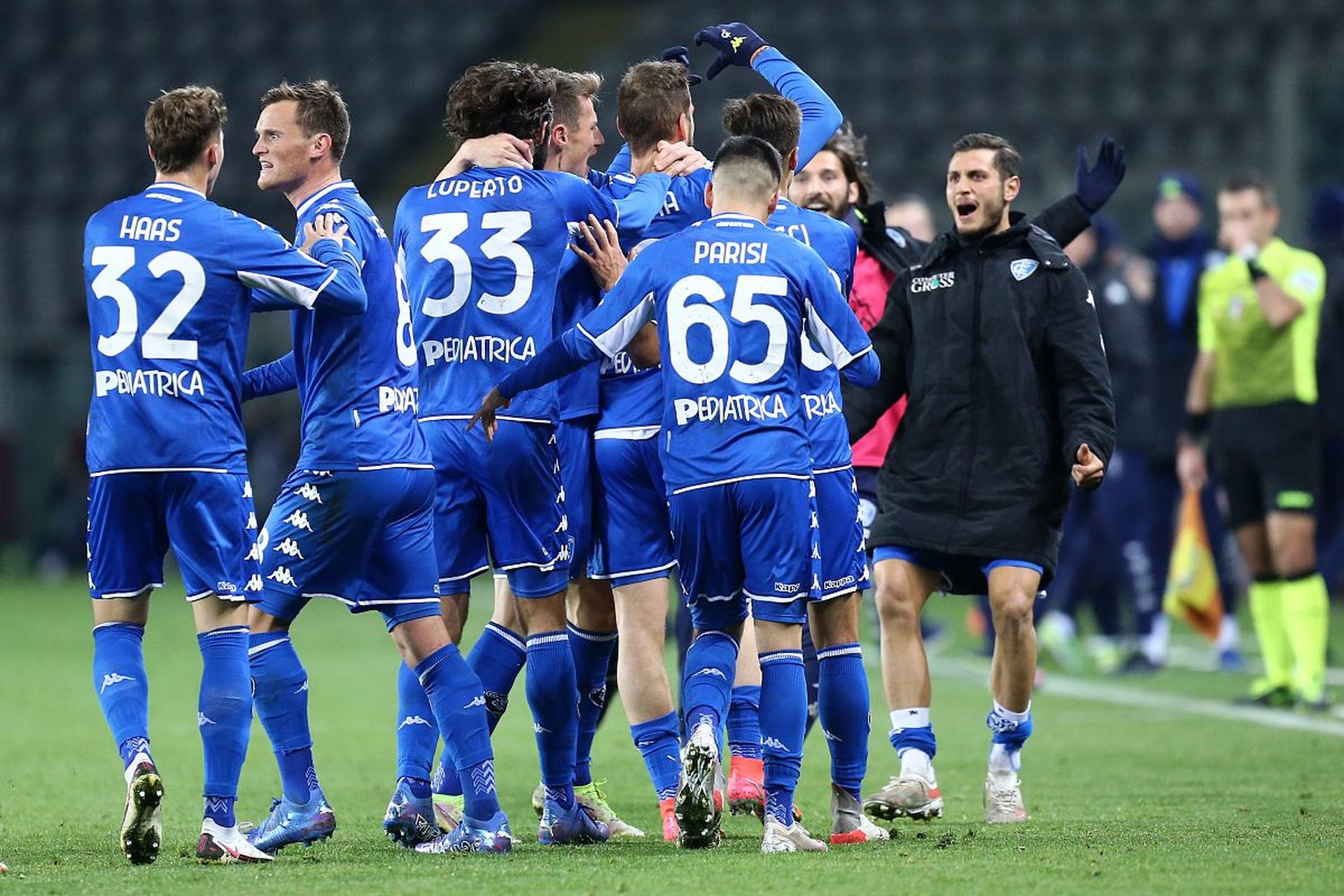 年轻球员虽 年轻球员虽